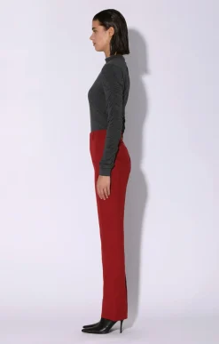 Bottoms><noscript><img width=