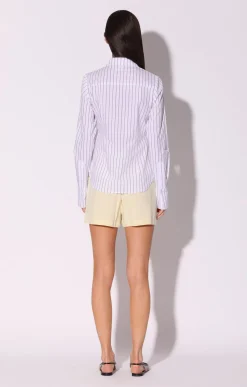 Tops><noscript><img width=