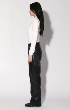 Tops><noscript><img width=