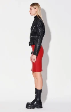 Leather><noscript><img width=