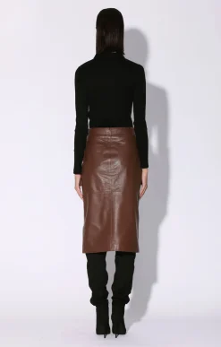 Leather><noscript><img width=