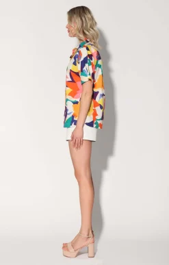 Tops><noscript><img width=