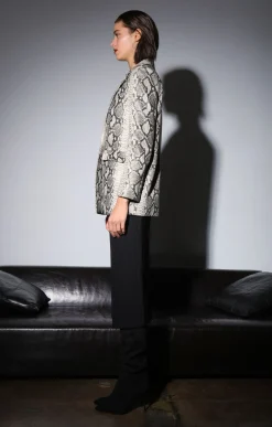 Jackets><noscript><img width=