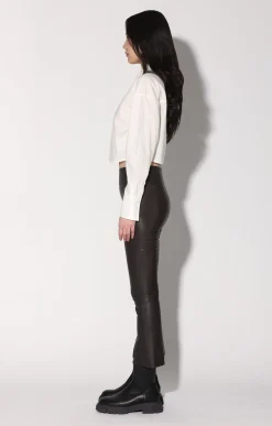 Leather><noscript><img width=