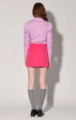 Tops><noscript><img width=