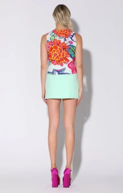 Tops><noscript><img width=