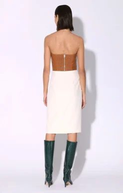 Bottoms><noscript><img width=