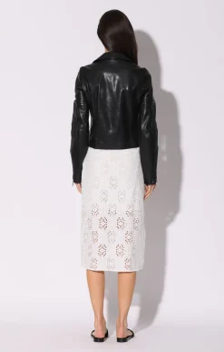 Jackets><noscript><img width=