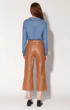 Tops><noscript><img width=