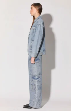 Jackets><noscript><img width=