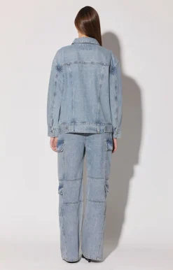 Jackets><noscript><img width=